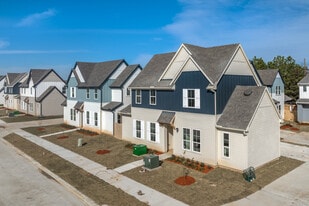 Tricon Peek Road in Katy, TX - Building Photo