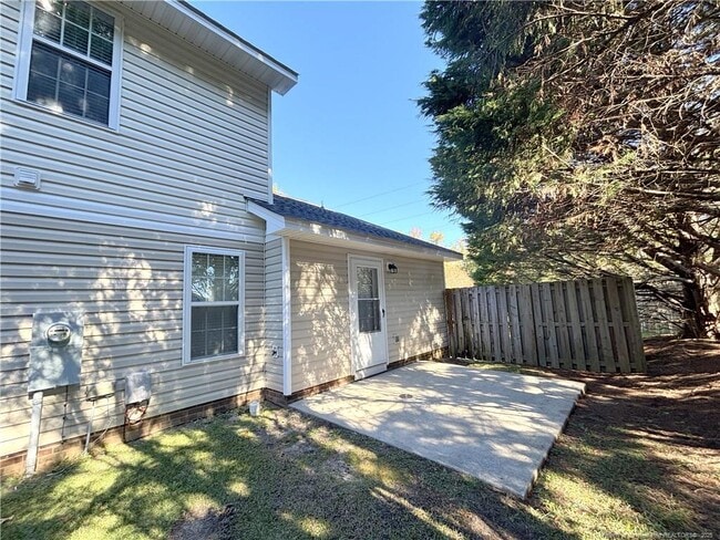 5334 Holland Park Ave in Fayetteville, NC - Building Photo - Building Photo