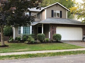 4616 NW Knute Anderson Rd in Silverdale, WA - Building Photo