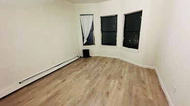 56 Groshon Ave, Unit 3S in Yonkers, NY - Building Photo - Building Photo