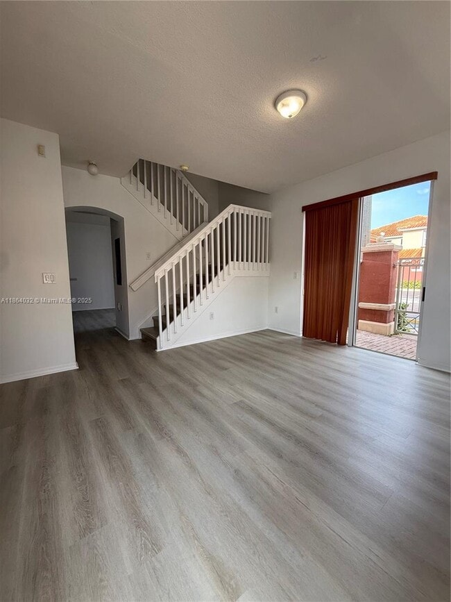 11539 NW 60th Terrace in Doral, FL - Building Photo - Building Photo