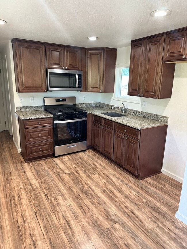 property at 2446 Atascadero Rd