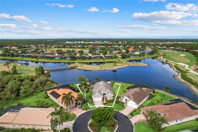 property at 4924 Sedgewood Ln