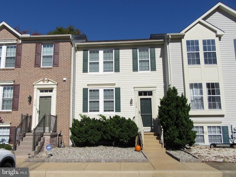 110 Abelia Dr, Unit 07-1202 in Newark, DE - Building Photo