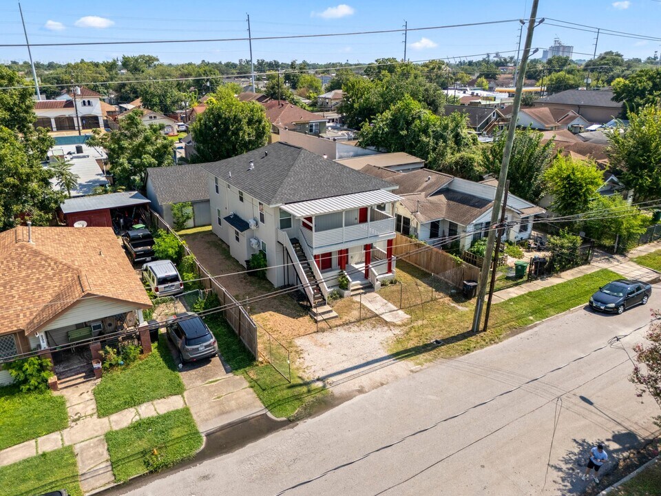 6707 Avenue F in Houston, TX - Building Photo