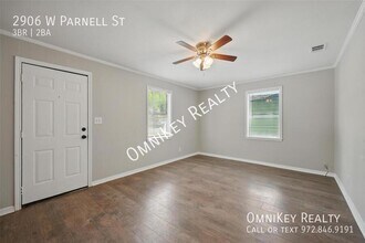 2906 W Parnell St in Denison, TX - Building Photo - Building Photo