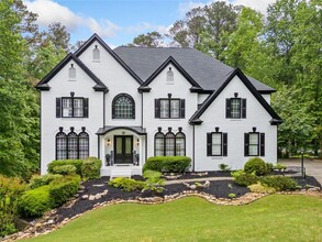 882 Hallbrook Ln in Alpharetta, GA - Building Photo - Building Photo