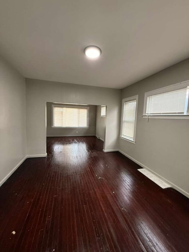 13331 Strathmoor St in Detroit, MI - Building Photo - Building Photo