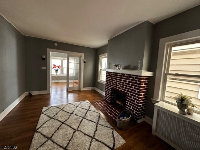 46 Elmwood Ave in Montclair, NJ - Building Photo - Building Photo