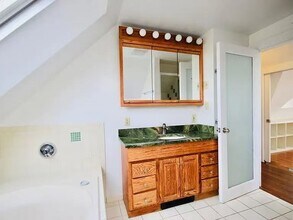 31 Jefferson St in Newton, MA - Building Photo - Building Photo