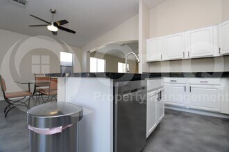 15844 W Papago St in Goodyear, AZ - Building Photo - Building Photo