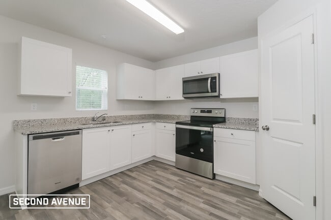 10774 N Academy Dr in Citrus Springs, FL - Building Photo - Building Photo