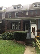 1023 Rumsey Ave in Erie, PA - Building Photo