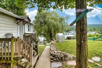 154 Windermere Ave in Greenwood Lake, NY - Building Photo - Building Photo