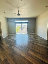 10411 Old Placerville Rd in Sacramento, CA - Building Photo - Building Photo