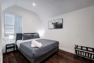 1010 W 26th St in Austin, TX - Building Photo - Building Photo
