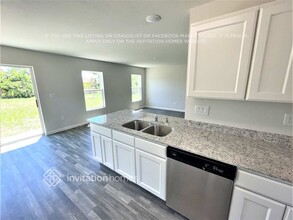 861 Cordele Ave NW in Port Charlotte, FL - Foto de edificio - Building Photo