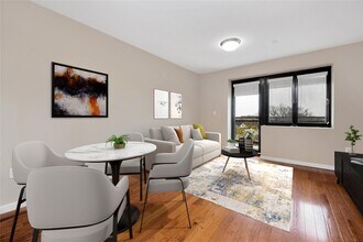 172-18 Jamaica Ave in Queens, NY - Building Photo - Building Photo