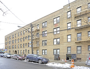 4217-4227 College Point Blvd in Flushing, NY - Building Photo - Building Photo