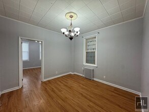 73-14-73-58 58th Ave in Queens, NY - Building Photo - Building Photo