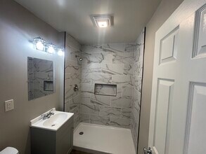 1019 N Underhill St in Peoria, IL - Building Photo - Building Photo