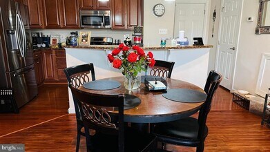 240 Urban Avenue in Gaithersburg, MD - Building Photo - Building Photo