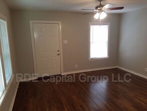 2909 Avenue A in Fort Worth, TX - Foto de edificio - Building Photo