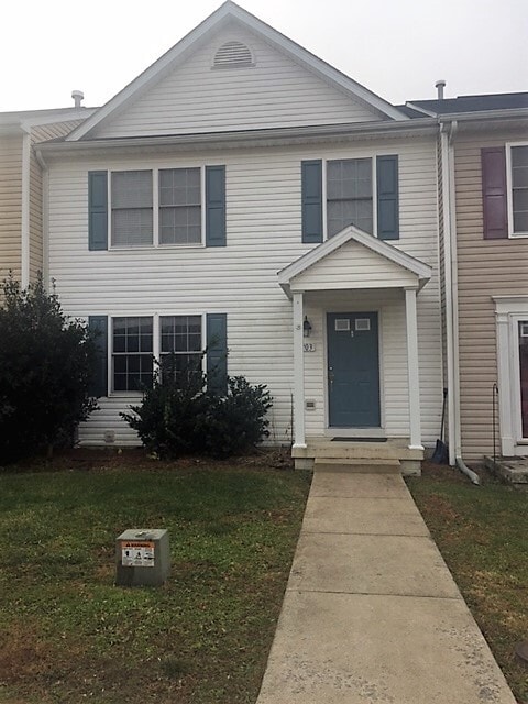 property at 203 Aurora Ln