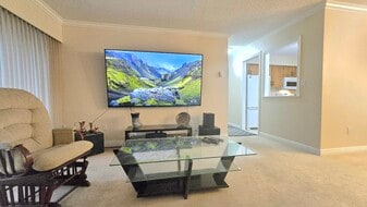 33490 Cottage Ln in Abbotsford, BC - Building Photo