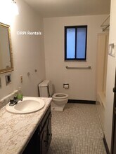 774 Locust Ridge Dr in Pittsburgh, PA - Building Photo - Building Photo