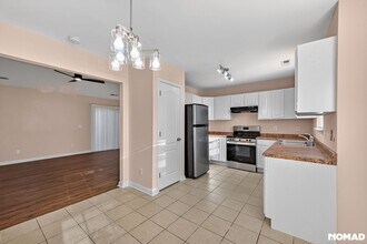 5205 Carriage Pine Dr in Raleigh, NC - Building Photo - Building Photo