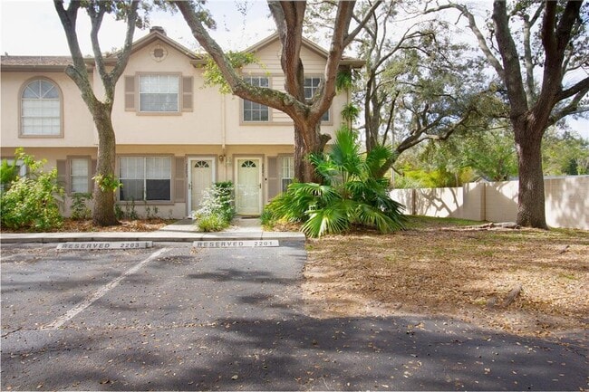 property at 2201 Fletchers Point Cir