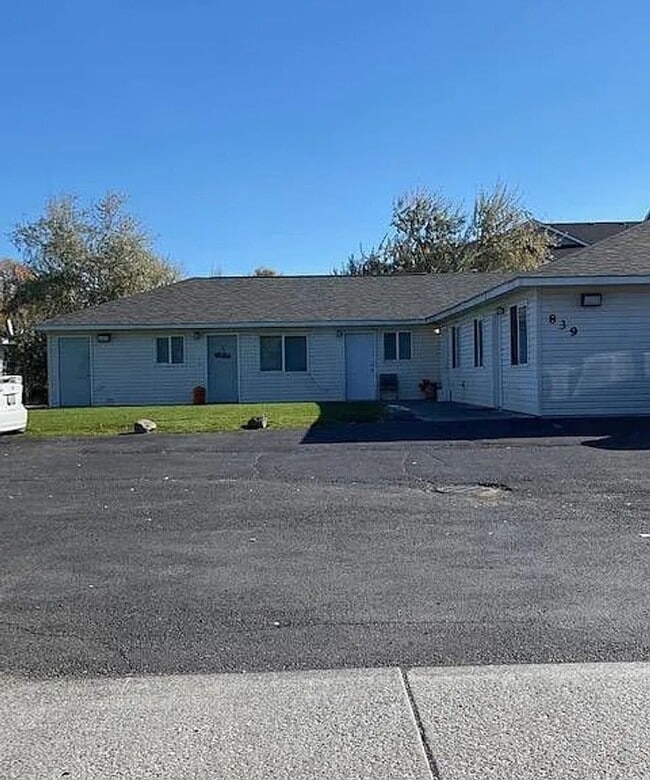 property at 839 S Division St