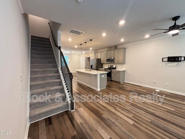 2524 Laurel Valley Way in Raleigh, NC - Building Photo - Building Photo