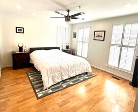 2411 20th St NW in Washington, DC - Building Photo - Building Photo