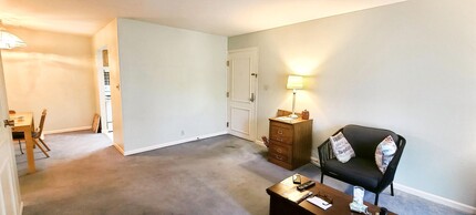 1434 Marigold Way in South Bend, IN - Building Photo - Building Photo