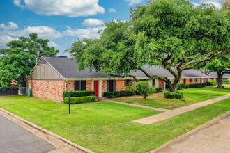 ReNew Towne Oaks in Shreveport, LA - Building Photo - Building Photo