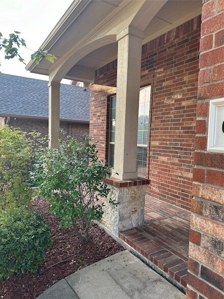 6824 Clarkridge Dr in Dallas, TX - Foto de edificio - Building Photo