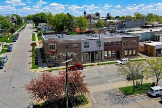123 E Washington St in Stoughton, WI - Building Photo - Building Photo