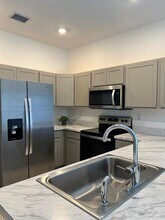20881 NW 9th Path in Miami Gardens, FL - Building Photo - Building Photo