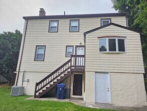 419 Pond St in Boston, MA - Building Photo - Building Photo