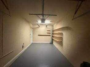 3236 NW 31st Terrace in Lauderdale Lakes, FL - Building Photo - Building Photo