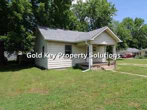 2306 W 16th St in Anderson, IN - Building Photo - Building Photo
