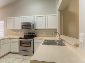3844 Becontree Pl in Oviedo, FL - Building Photo - Building Photo