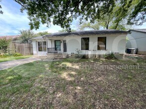 2719 Province Ln in Dallas, TX - Building Photo - Building Photo