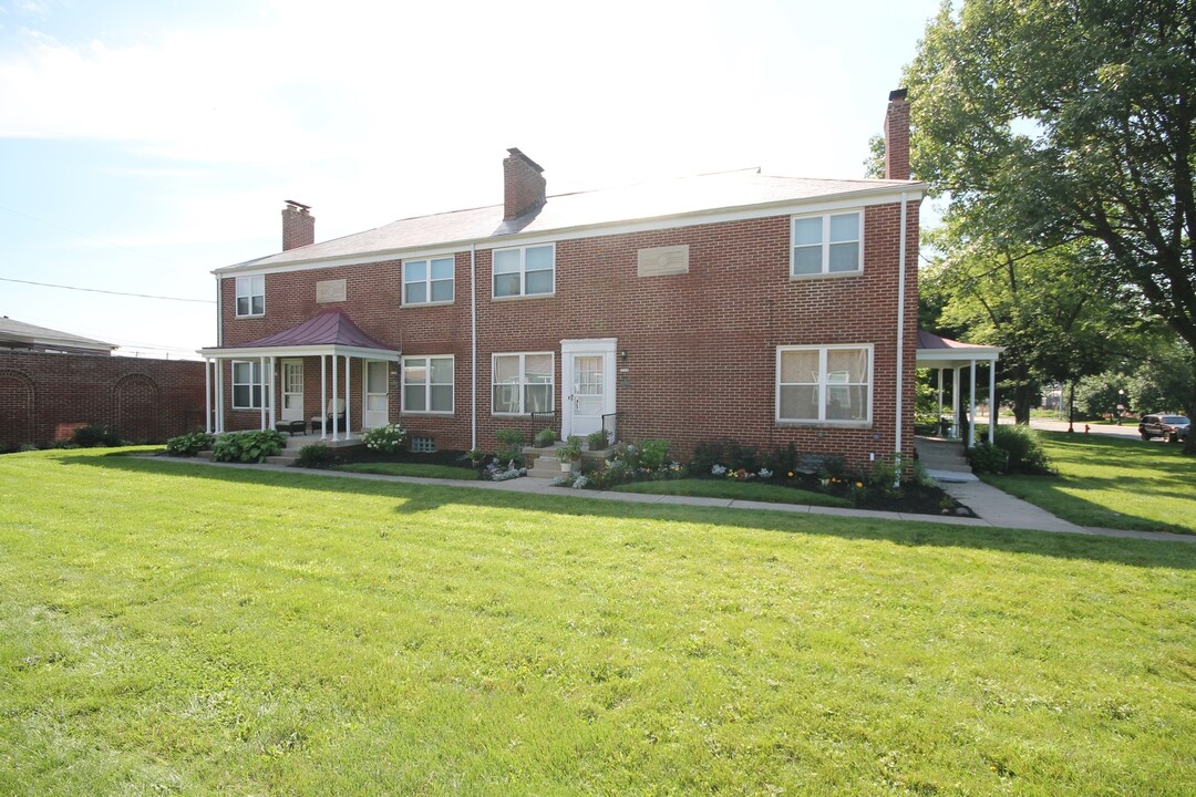 1776 Northwest Blvd in Columbus, OH - Building Photo
