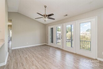 6165 Meadow Rose Ln in Charlotte, NC - Building Photo - Building Photo