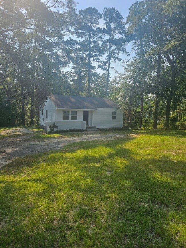 property at 2408 Jennings Rd