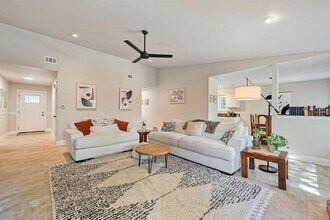 9007 Jesse James Dr in Austin, TX - Building Photo - Building Photo