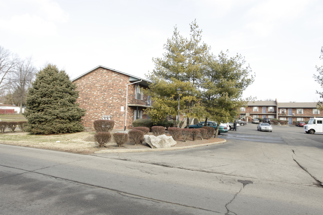 Watterson West Apartments in Louisville, KY - Foto de edificio